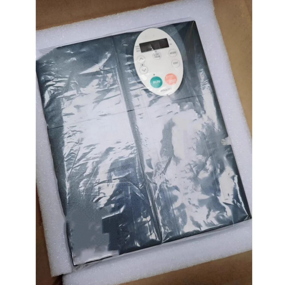 brand-new-genuine-product-fast-dispatch-servo-drive-servo-module-frequency-converter-gv2me10-atv212hd11n4-lxm32md18n4