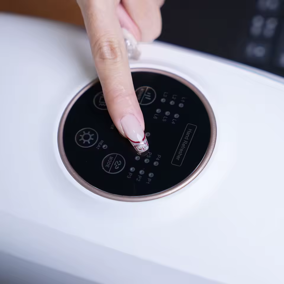 9. 휴대용 전기 손..