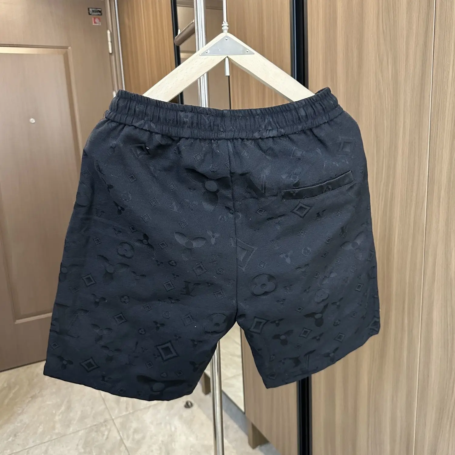 2024 Thin Sports Quick-Drying Shorts Men Letters Full Printed Casual Shorts Internet Celebrity Loose Retro Beach Pants 5 Points