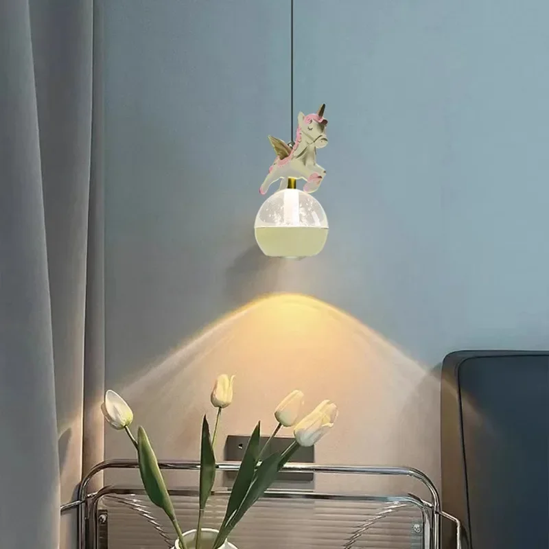 

SANDYHA Детская спальня Единорог светодиодный подвесной светильник современный мультяшный потолочный светильник забавное освещение идеально подходит для учебы стильный декор