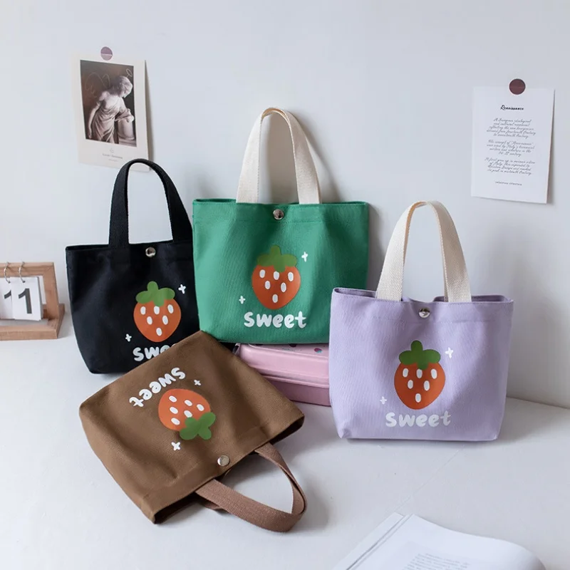 

Cute Strawberry Canvas Bag Ladies Handbags Girls Bag Top-Handle Femmes Tote Bags Woman Bag Portable Lunch Bag