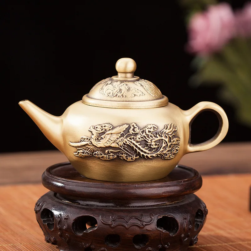 

Brass Dragon and Phoenix Teapot Pure Copper Wine Pot Handheld Piece Craft Classical Home Living Room Creative Ornament Small Tea