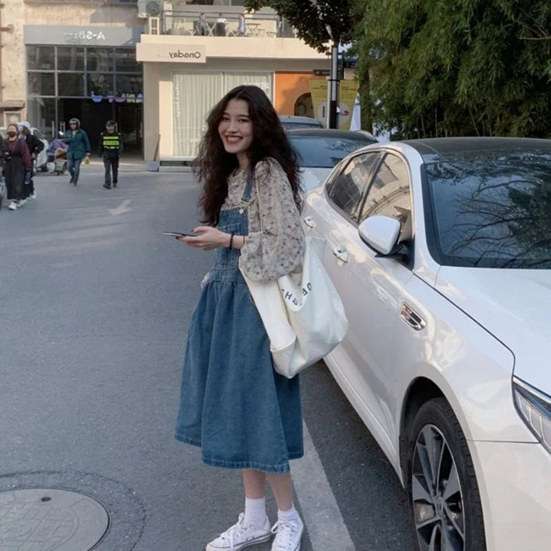 طقم نسائي 2025 فساتين جديدة فضفاضة بأشرطة من قماش الدنيم فستان نسائي + قطع علوية أطقم فساتين عالية الخصر للسيدات