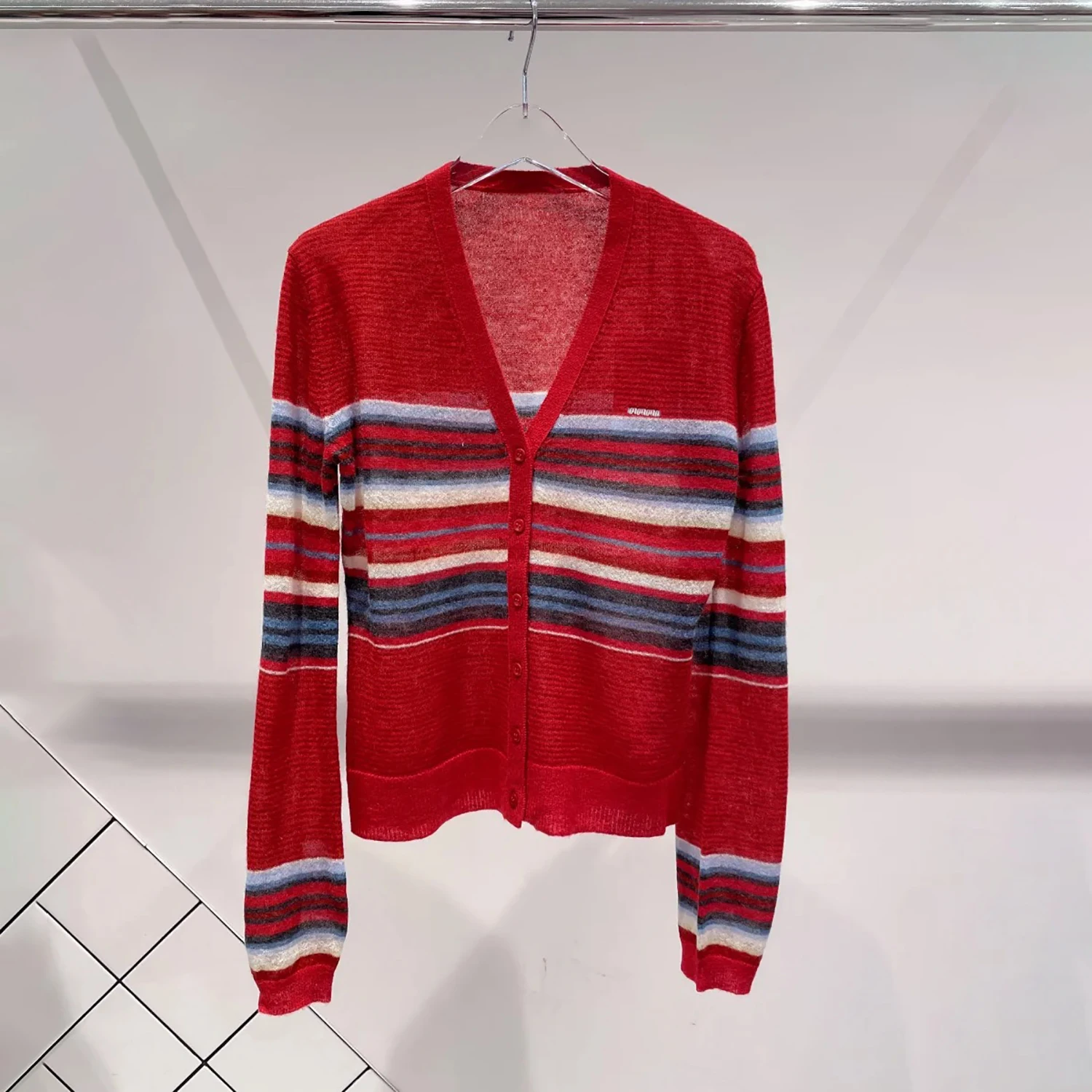 

High-End Women's Knitted V-Ne Cardigan Red Striped Sweater Outerwear Casual Comfortable Loose Fit Long Sve Ci Walk