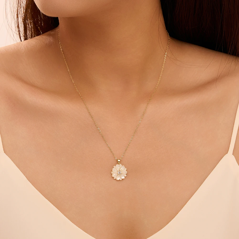 KISS MANDY Shell Flower Necklace 925 Sterling Silver Zirconia Charm Pendant Fashion Ladies Clavicle Chain Wedding Gifts SPSN15 - view 5