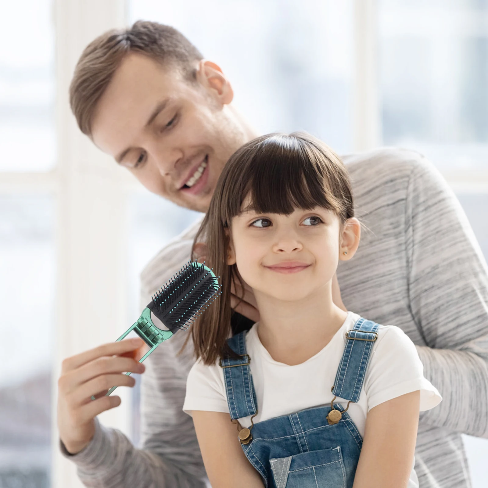 

4Pcs Folding Hair Brush Mirror Portable Foldable Pocket Comb Travel Compact Lightweight Folding Hairdressing Comb for Men Women