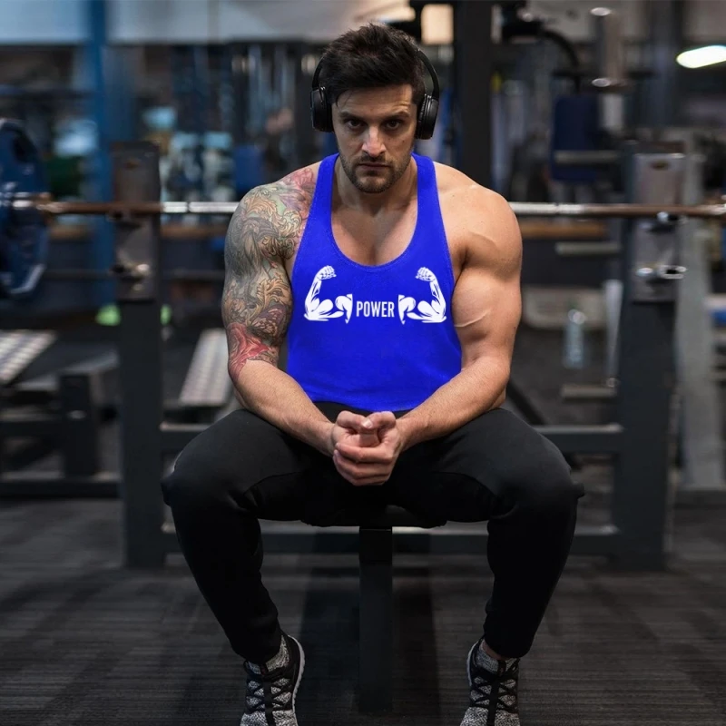 سترة سترينجر للرجال للتمرين المكثف في صالة الألعاب الرياضية وخالية من الأكمام بدون أكمام وظهر خلفي خفيف مع أشرطة ثابتة لكمال الأجسام