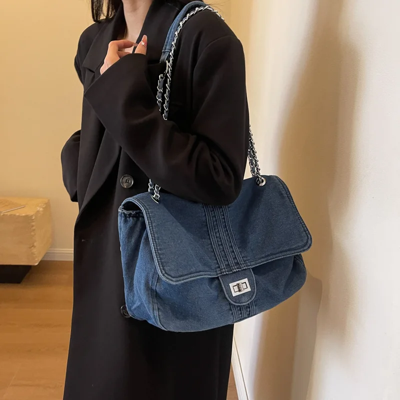 

Fashionable And Versatile Shoulder Bag Crossbody Bag Commuting Bag College Student Minimalist Casual Tote Bag For Women Flap Bag