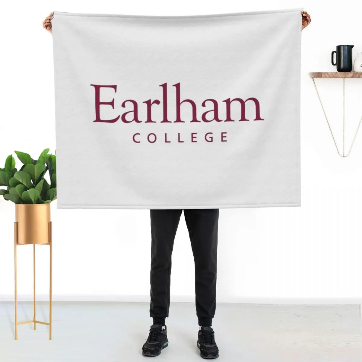 

Earlham College Throw Blanket Compact Warm Blanket for Car Road Trip