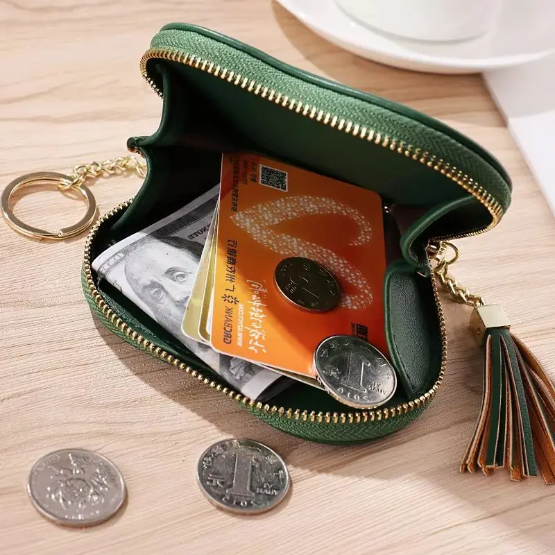 

Cute Heart-shaped Coin Purse Ladies Short Clutch Keychain Purse with Tassel Zipper Small Pouch Bag Women's Wallet
