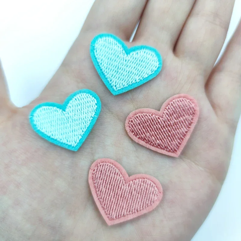 30pc Love Heart Embroidered Patch Badges Costume Cloth Sticker Clothes Badge Crafts Hat Accessories Wholesale