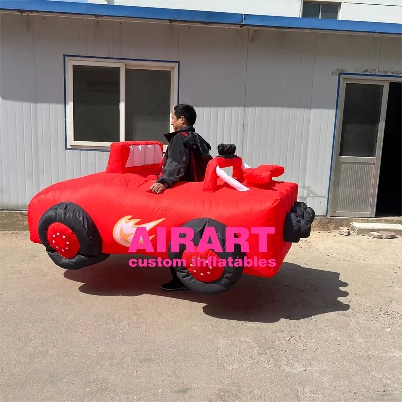 Disfraz de coche rojo de carreras con soplador, vestido de coche inflable de control para adultos para evento de escenario