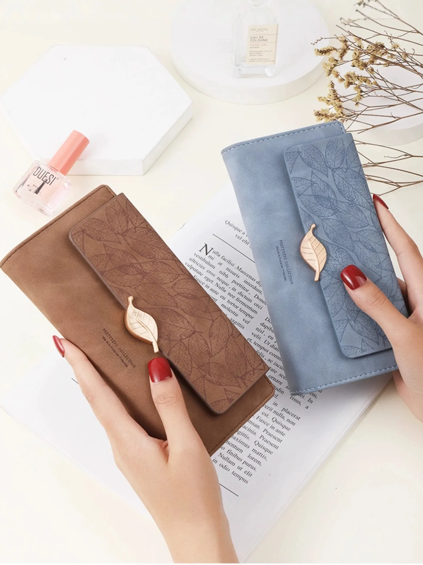 retro-long-wallet-for-women-fashionable-matte-pure-color-large-bill-card-holder-handbag-zipper-closure-korean-style-youth