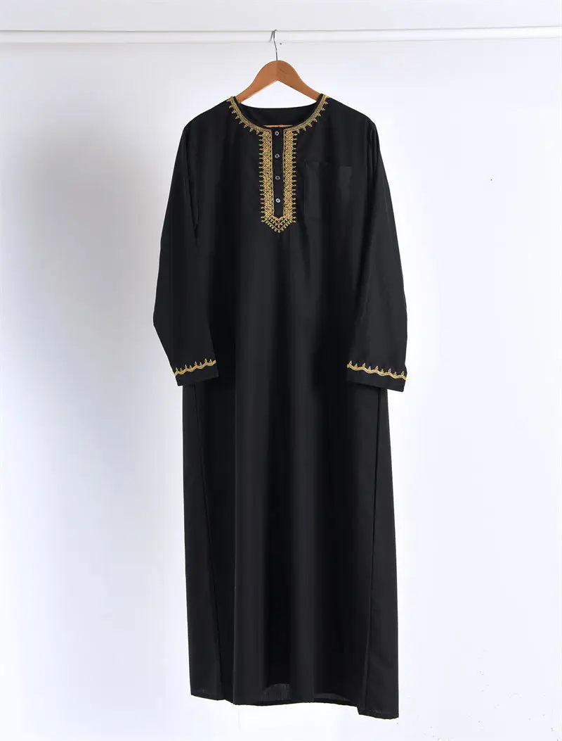 New Saudi Arabian Men's Embroidered Robe Dubai Royal Travel Loose-Fitting plus Size