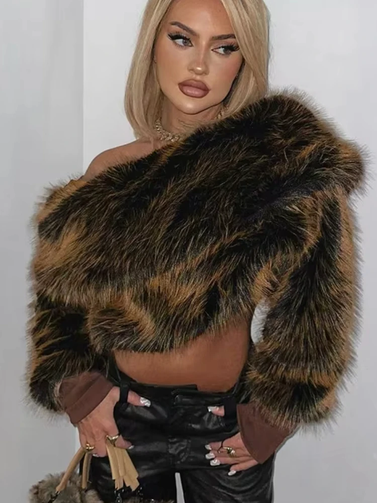 

Macheda High Street Crop Tops Woman Off Shoulder Furry Patchwork Skew Collar Full Sleeve Wild Style Autumn New Trend Clothing