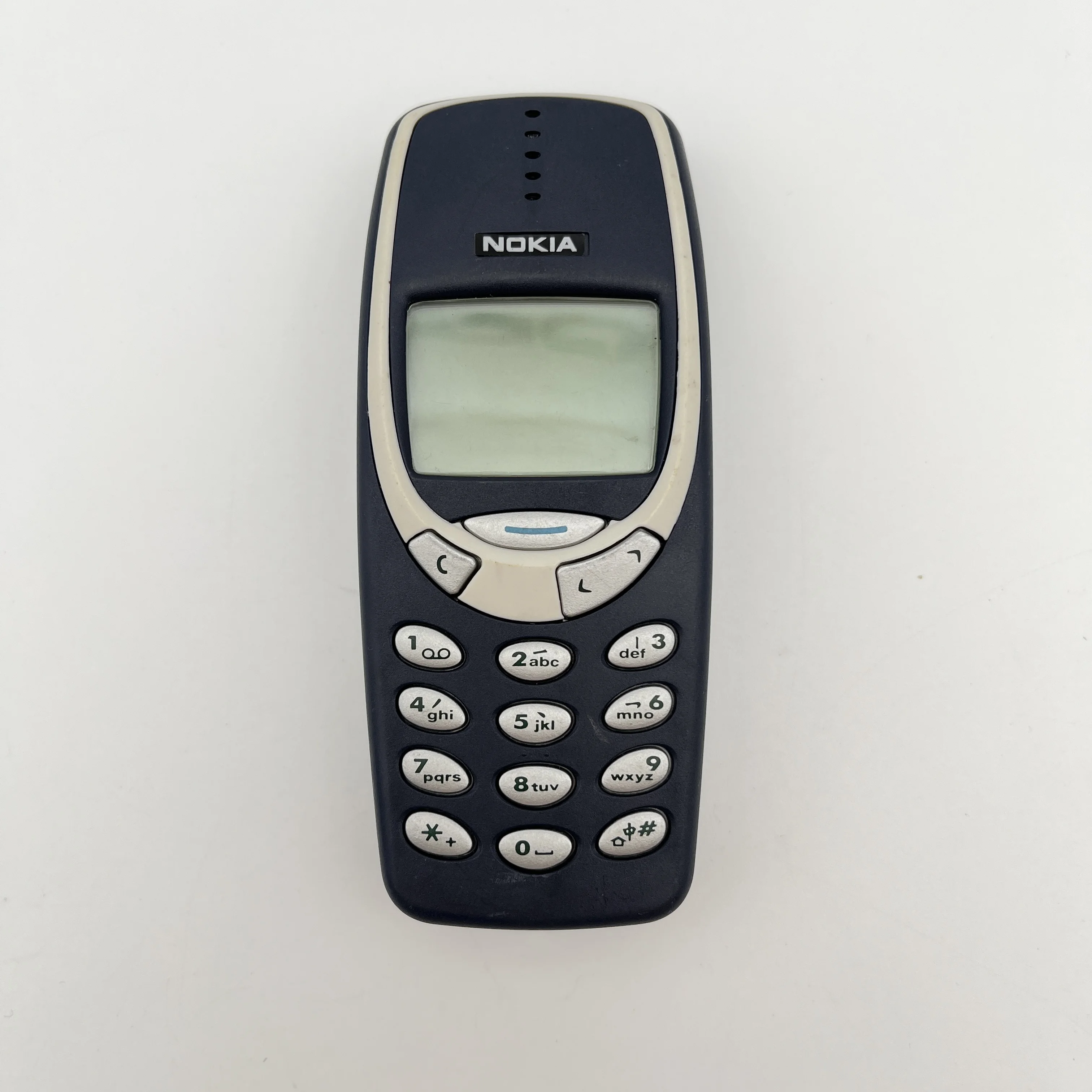 لوحة مفاتيح أصلية غير مقفلة Nokia 3310 ذات شريحة واحدة GSM 900/1800 مدخل نص توقع للهاتف المحمول لوحة مفاتيح متعددة اللغات مصنوعة في فنلندا