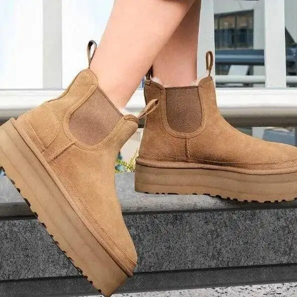 

2025 Winter Snow Boots Thick Soled Anti Slip Cotton Shoes Plush Warm Women's Ankle Boots