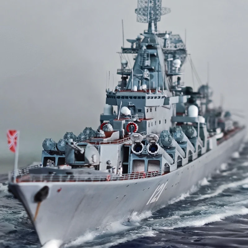 Cruiser Model Waterscape Ship Model Moskva Glorious-class Warship Military Fans Gift Collection Souvenirs