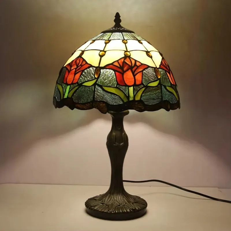 

Hot-selling Longhui Jing handmade Tiffany desk lamp pastoral style stained glass reading lamp accent desk lamp