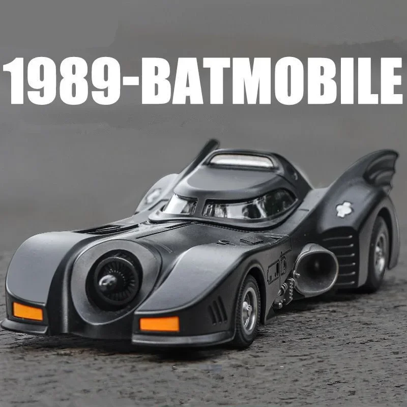 

1/24 Classic Movie Car Batmobile Bat Alloy Sports Car Model Diecasts Metal Racing Car Model Sound Light Simulation Kids Toy Gift