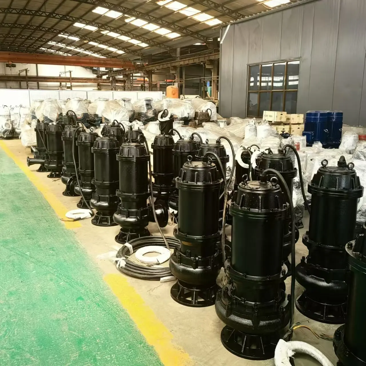 Сверхмощный 4-дюймовый подводный электрический погружной водяной насос для грязных сточных вод