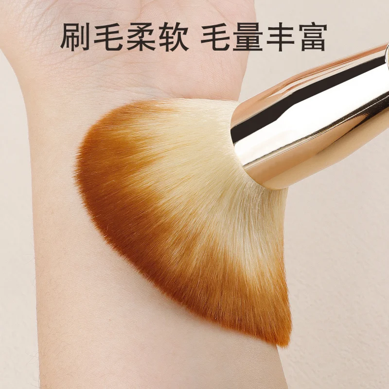 18Bamboo Handle Makeup Brush Set Soft Skin-Friendly Eyeshadow Blush Contour Brush Beauty Tools