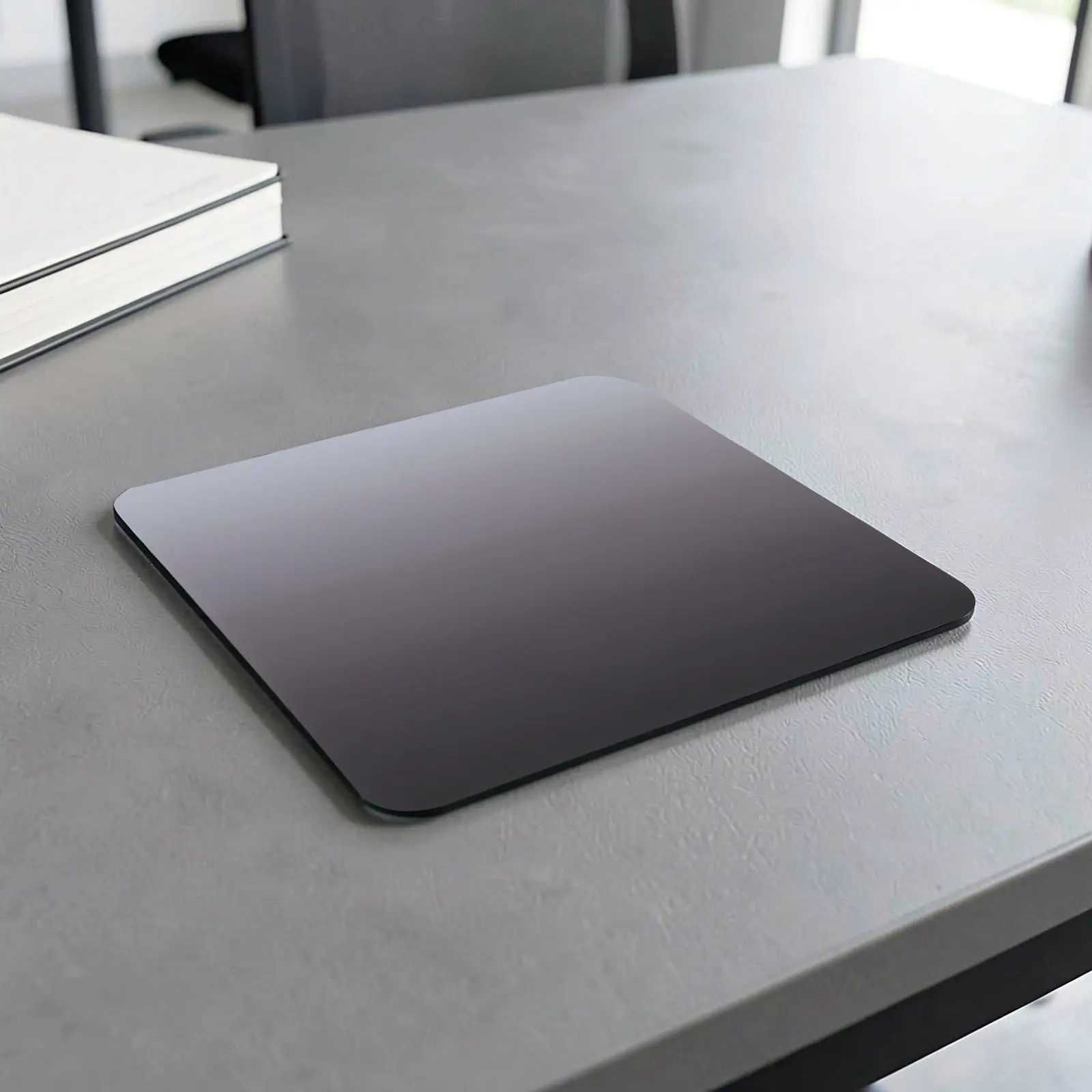 Tempered Glass Gaming Mouse Pad Black Hard Surface Smooth Glide Scratch Resistant Anti Slip Base Precision E Sports Mouse Desk