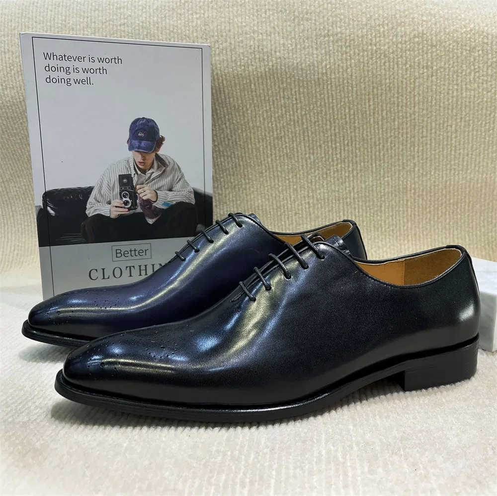 

Мужские туфли из натуральной кожи ручной росписи: коричневые, черные, синие, броги, оксфорды. Высококачественная офисная и деловая мужская обувь.