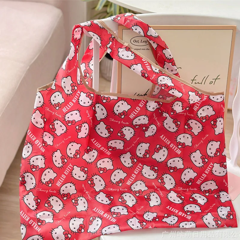 

For Melody's portable, foldable, eco-friendly bag made of non-woven fabric, it is a large-capacity supermarket shopping bag.