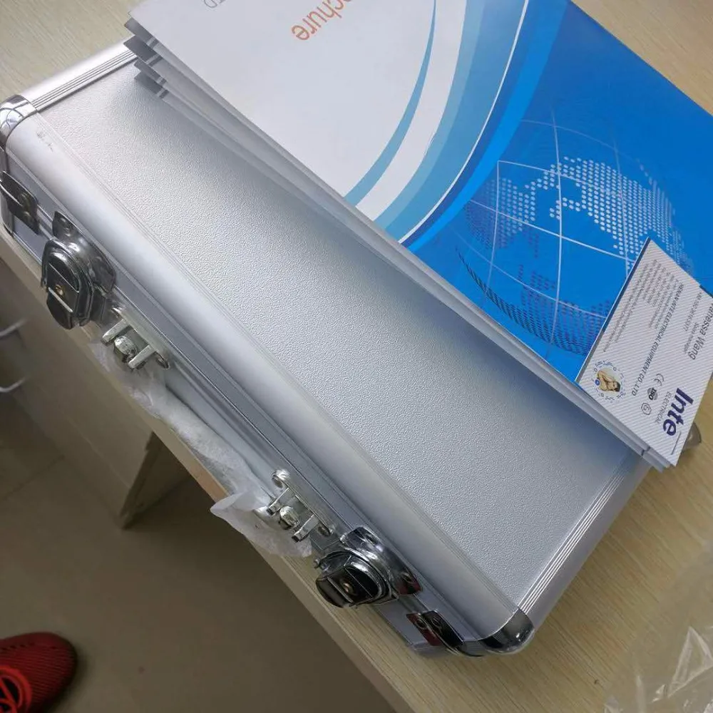 Przenośny PG810 4 w 1 detektor gazów (LEL, O2 , H2S, CO)