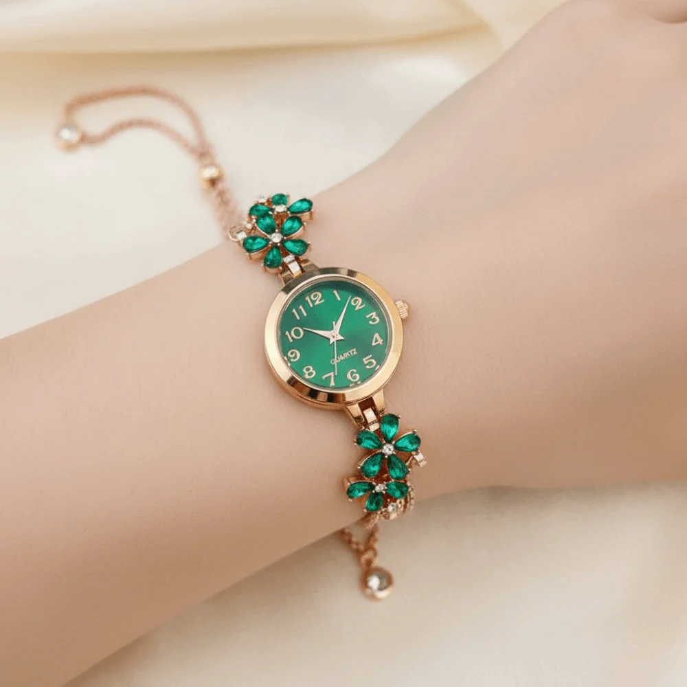 Elegant Women's Bracelet Watch Flower Quartz Wristwatch Double Layered Chain Ladies Business Watches Exquisite Pull Type