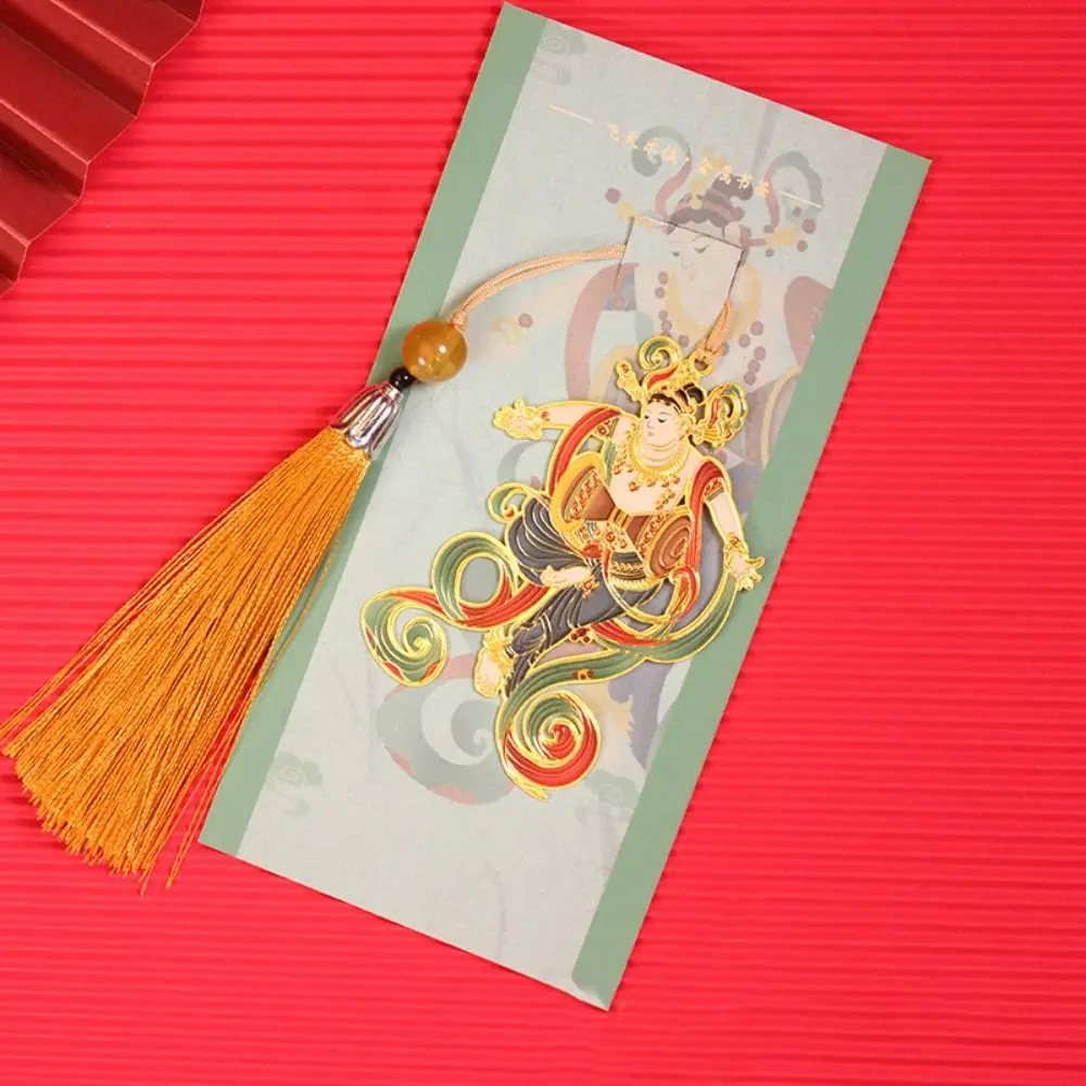 Retro Tassel Chinese Style Bookmark Dunhuang Floral Metal Hollow Bookmarks Chinese City Gifts Souvenir Book Clip School Supplies