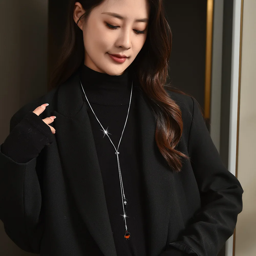 قلادة من الفولاذ التيتانيوم، قلادة كلاسيكية وعصرية للنساء، تسحب قلادة طويلة