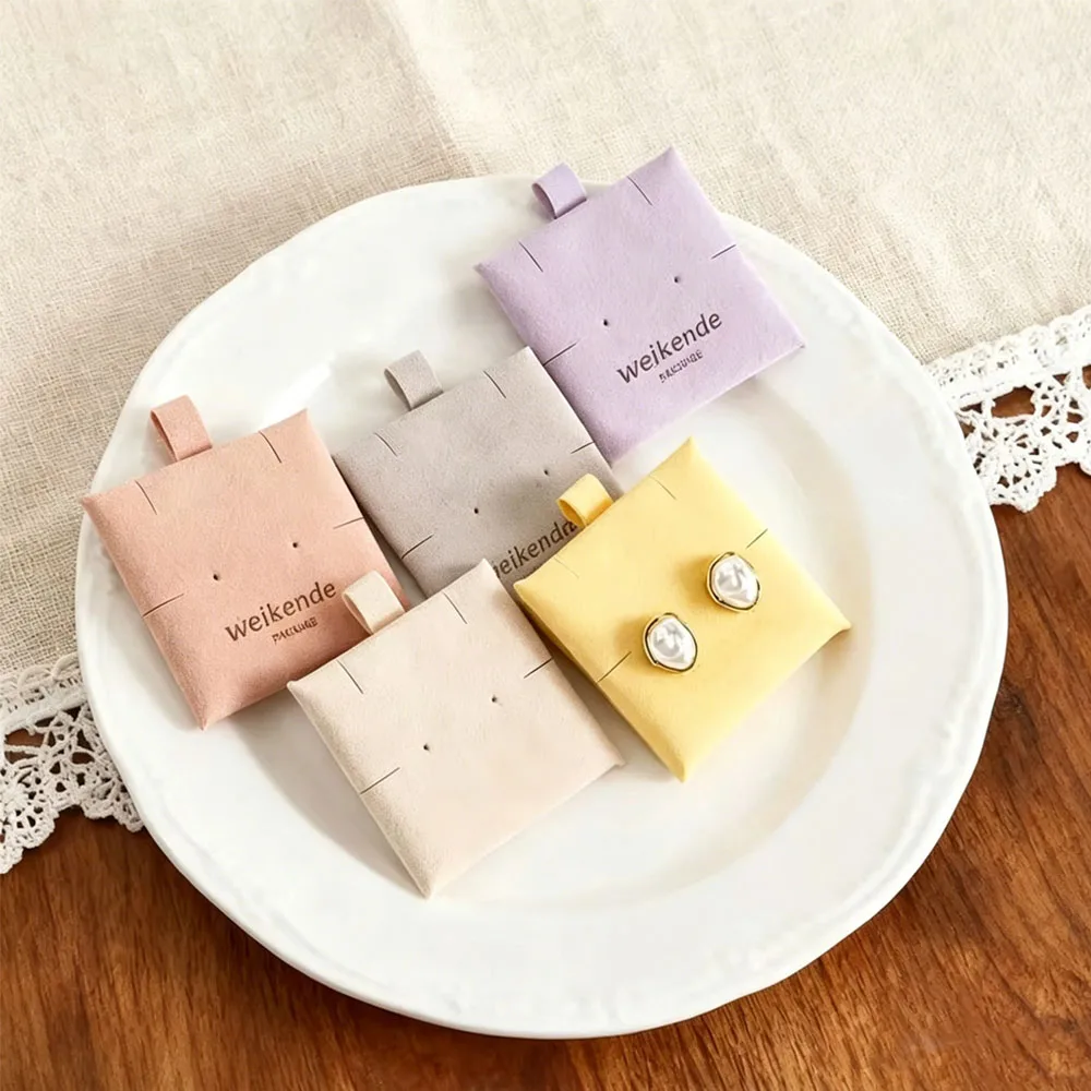 Custom 6x6cm Microfiber Multiple Hole Location Jewelry Display Soft Pad Earrings Necklace Luxury Matching Packaging Insert Cards