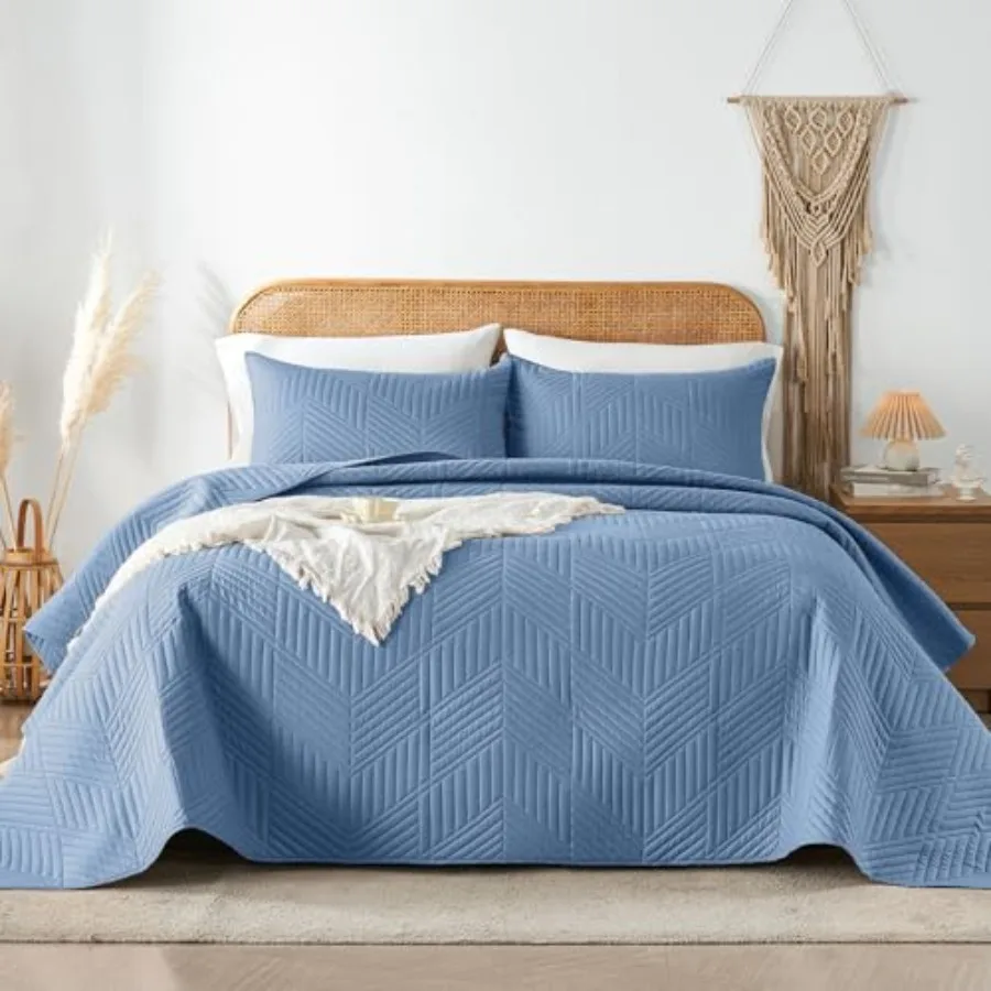 

Комплект постельного белья Queen Quilt: Ультразвуковой стеганый комплект-покрывало (Bluish Grey) для кроватей Full/Queen, двусторонний, из микрофибры, легкий, мягкий, современный, геометрический дизайн