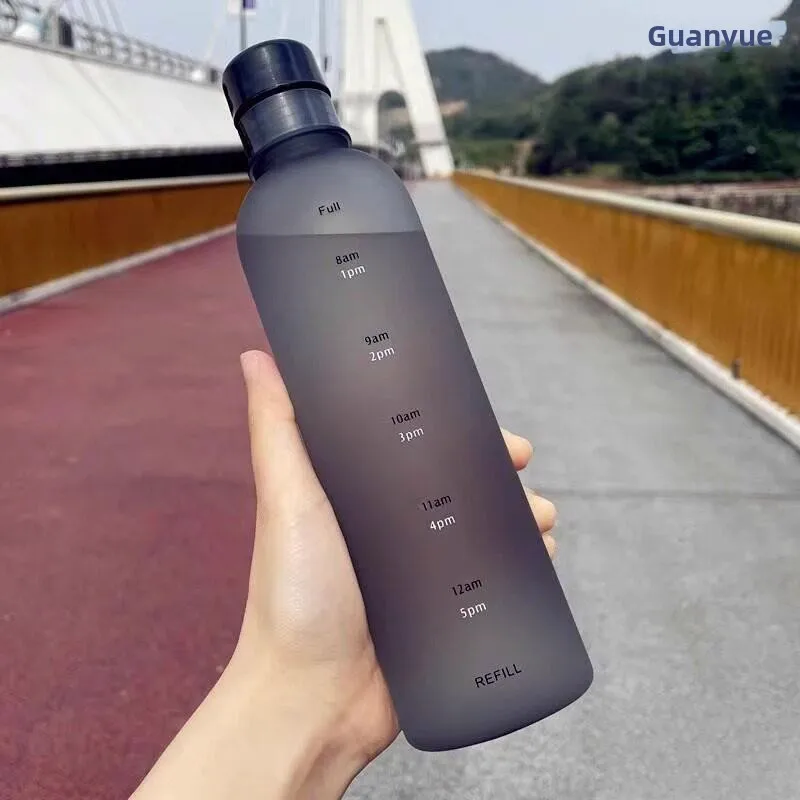 Large Capacity Portable Outdoor Sports High Borosilicate Plastic Water Cup Geometric Pattern Minimalist Style Student Favorite