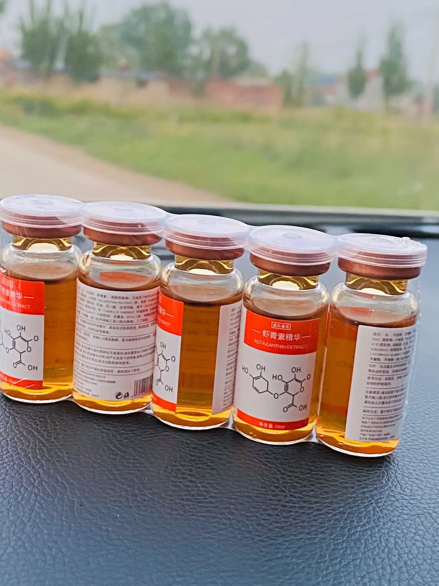 Gesichtsaufhellungsserum 10 ml 3 % Astaxanthin 5 % Niacinamid 3 % Thrombin 0,3 % Glabridin Hautaufhellung Reduziert Melaninpigmente