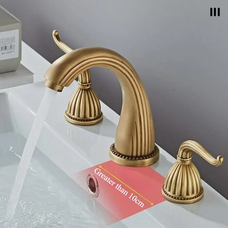 Antique Brass Bathroom Faucet 3 Holes Basin Faucet Deck Mount Tap Hot Cold Water Double Control Handles Basin Sink Mixer Taps