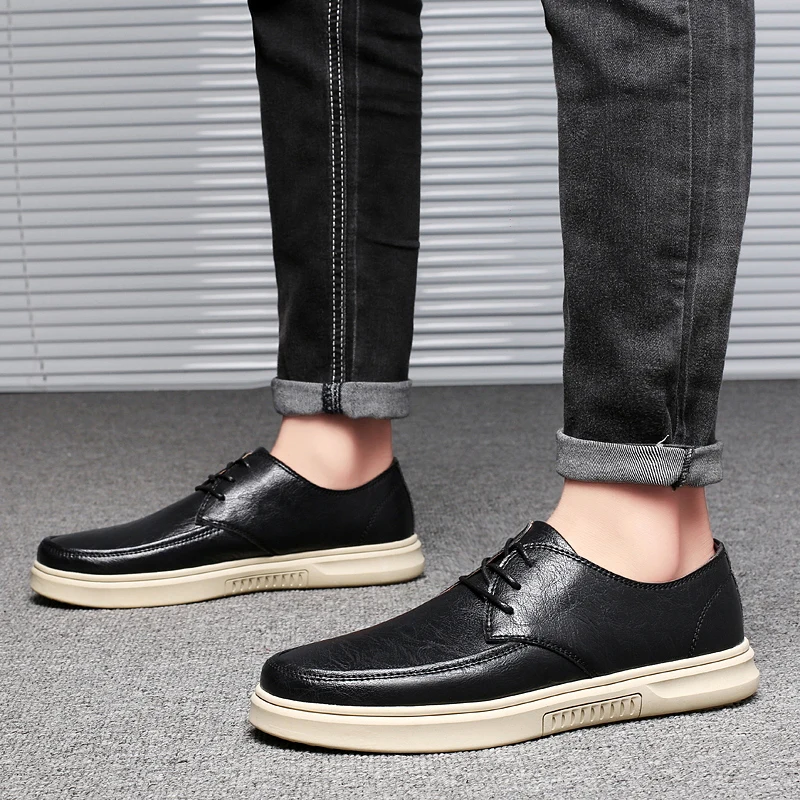 

Spring Summer Men's Loafers Comfortable Flat Casual Shoes Men Breathable Lace Up Soft Leather Driving Shoes Moccasins Sneakers