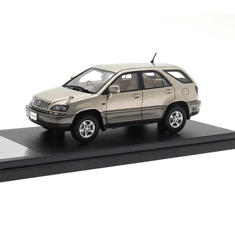 Hot Online Model Cars Halia Scale 1/43 Elongated Body With Diverse Colors Perfect Gift And Collection Item