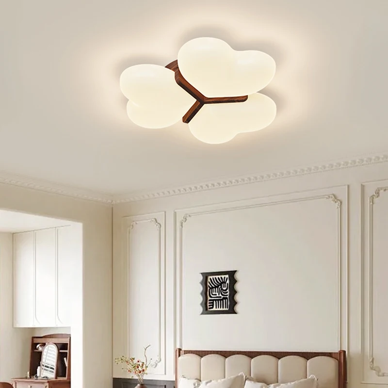 Minimalist Modern Living Room Ceiling Lamp Minimalist Nordic Creative White Clover Shaped LED Artist's Bedroom Wood Lighting