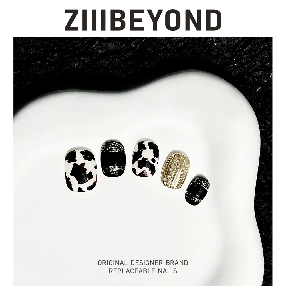 ZIIIBEYOND Store Black and white phantom pure hand-painted cream girl cute nail short ladder  ZB63