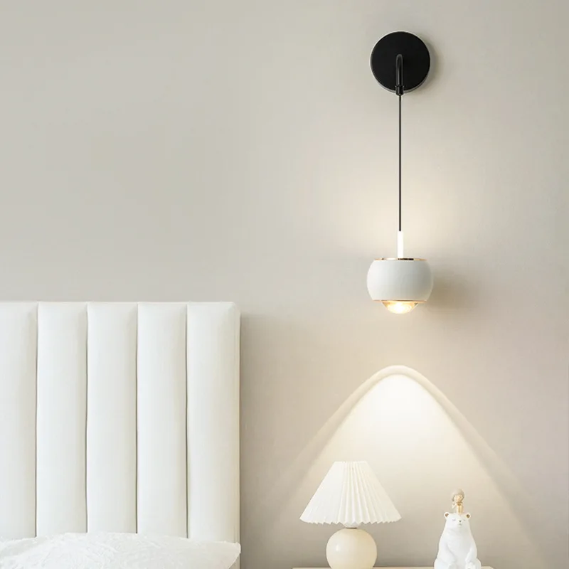 

Прикроватный настенный светильник с сенсорным выключателем, современный смысл, современная простота, вход, креативный шар, спальня, кровать и завтрак, светодиодные лампы