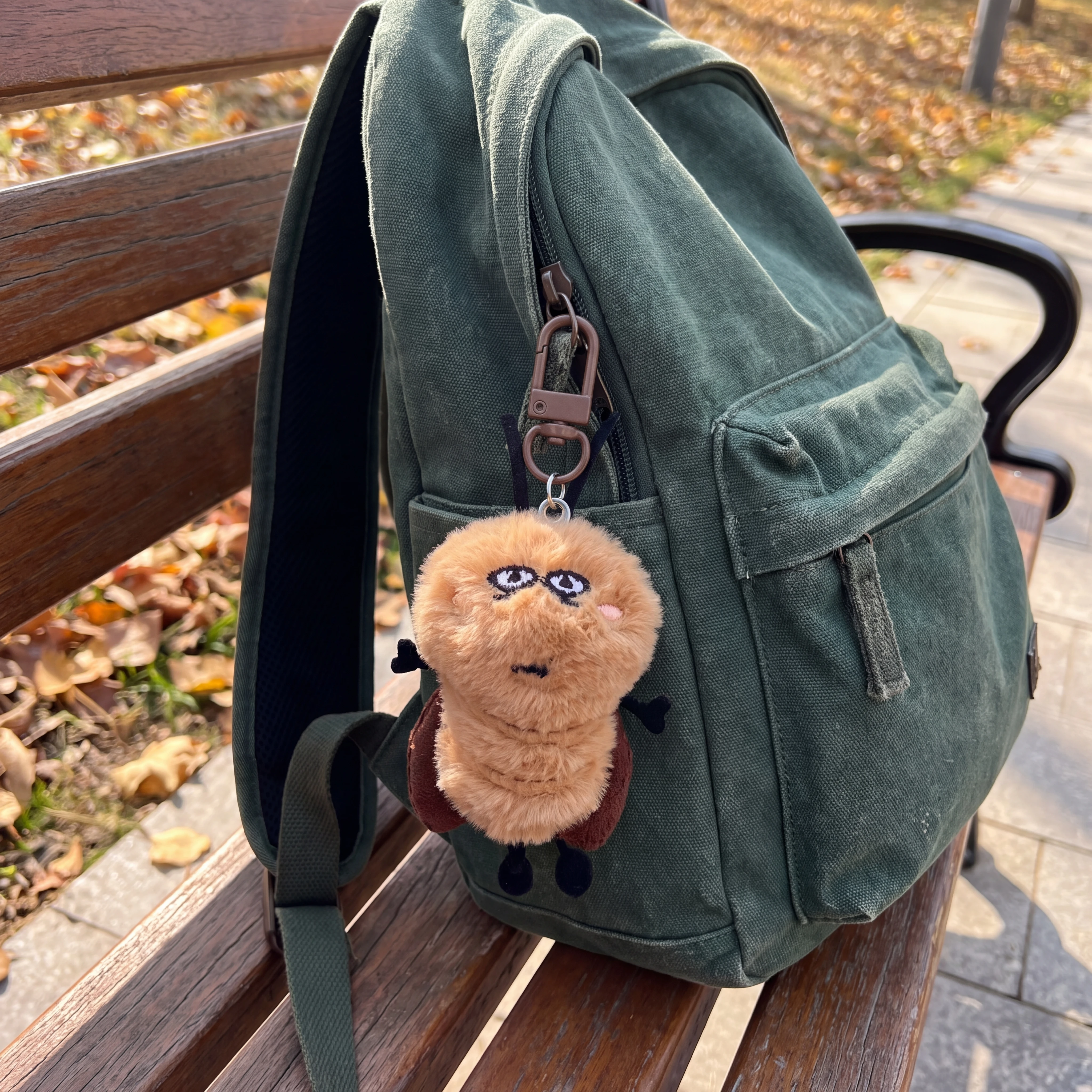 Schoolbag Stuffed Animal Cockroach Keychain Bag Charm Backpack Pendant Cockroach Pendant Cartoon Cute Insect For Students