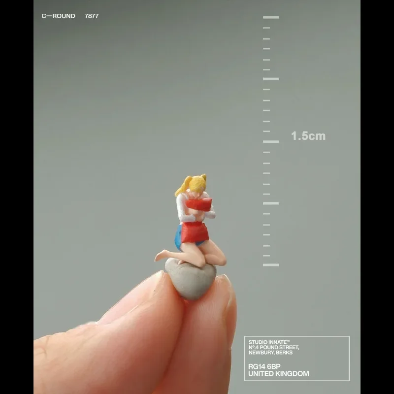 1:64 Anime girl Mini bambola figura modello in miniatura fotografia puntelli modello di scena fai da te tavolo di sabbia paesaggio ornamento regalo