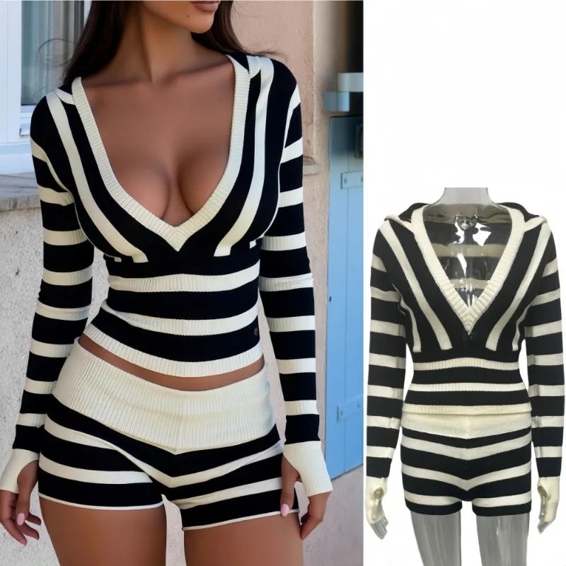 FAGADOER Fashion Stripe Patchwork 2 Pieces Set for Woman Outfits Deep V-neck Long Sleeves Crop Top and Shorts Female Streetwear
