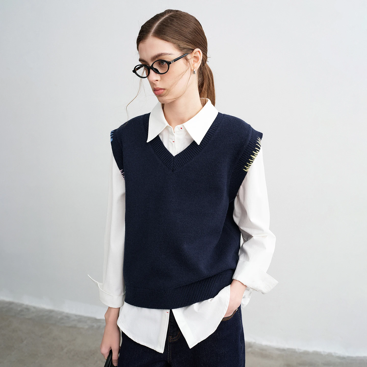 TOYOUTH Women Knit Vests 2026 Spring New Niche Unique V-Neck Color-Block Shirt Layering Vest Tops