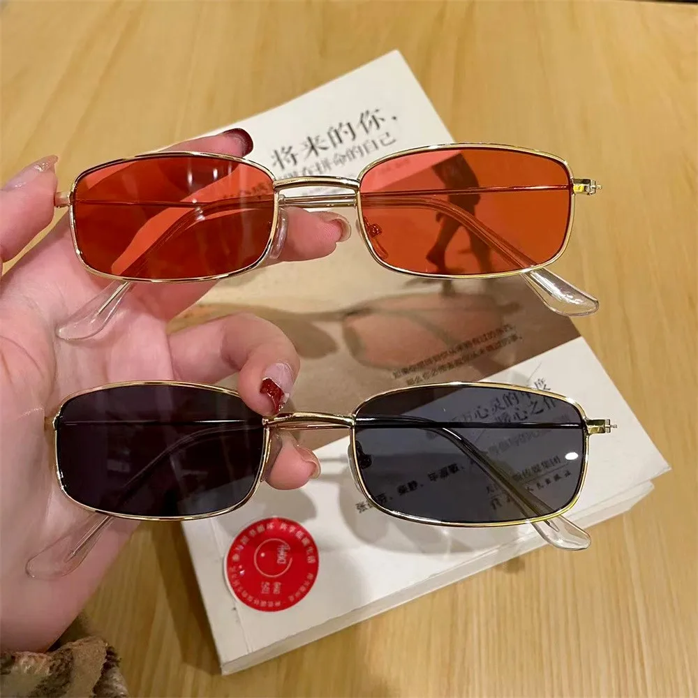 Fashion Retro Small Square Frame Sunglasses For Women Men Rectangle Sun Glasses Summer UV Protection Shades Vintage Eyewear 2024