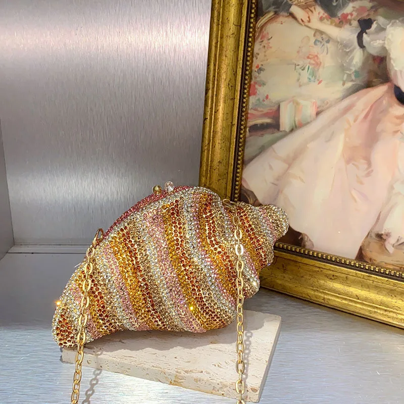 shiny diamond-encrusted pearl conch shell acrylic bag seaside leisure vacation wind messenger bag