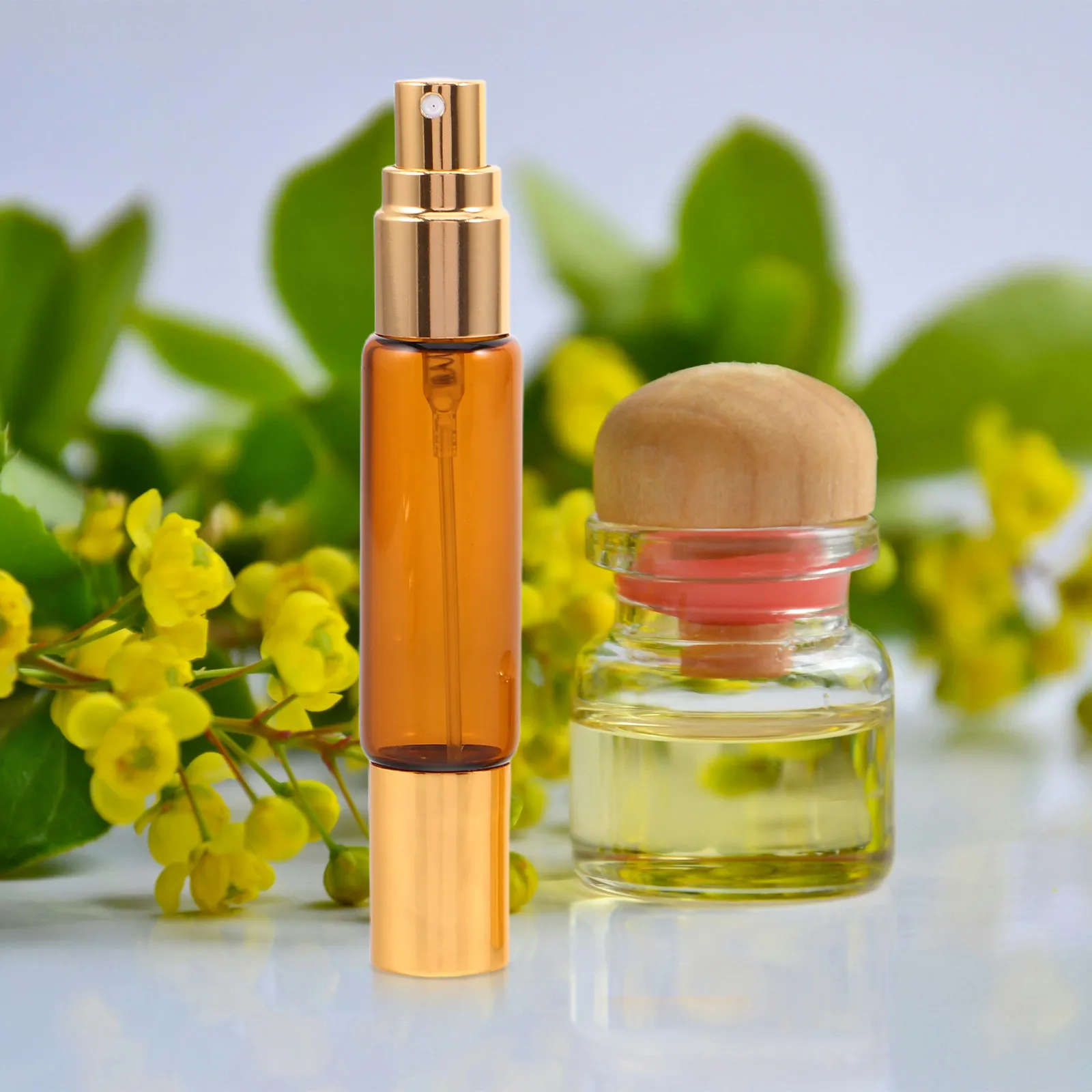 8-flaconi-in-vetro-ambrato-per-oli-essenziali-con-applicatore-a-rullo-e-doppia-funzione-contenitori-spray-per-profumi-a-prova-di-perdite-flaconi-ricaricabili-con-applicatore-a-rullo-ideali-per-i-viaggi